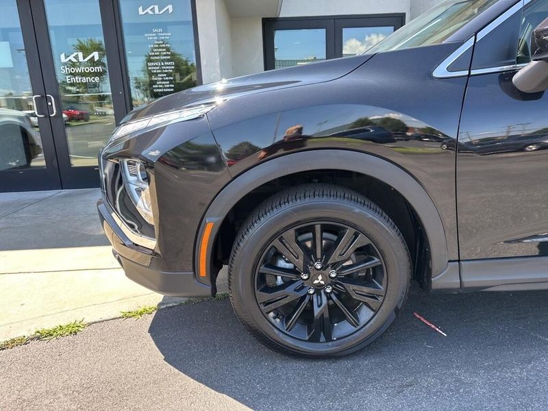 Used 2024 Mitsubishi Eclipse Cross SELImage 11