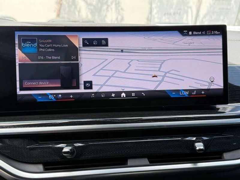 Used 2024 BMW X7 xDrive40iImage 29