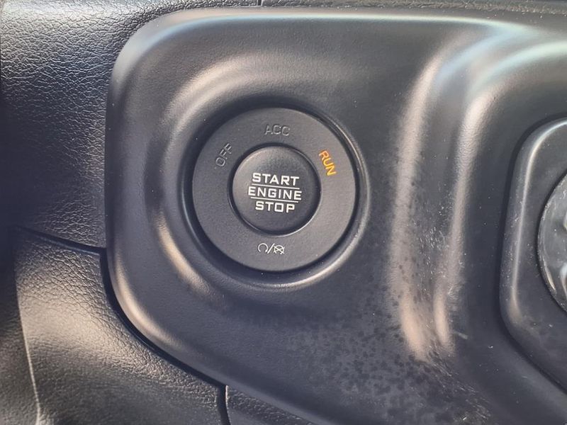 Used 2020 Jeep Gladiator RubiconImage 22