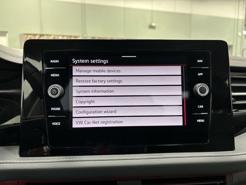 Used 2025 Volkswagen Jetta SELImage 23