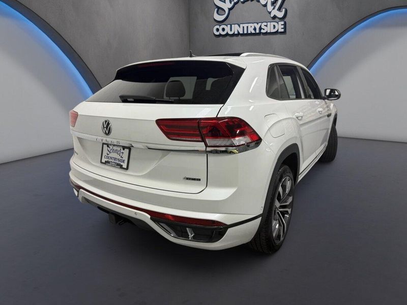 Used 2023 Volkswagen Atlas Cross Sport V6 SEL Premium R-Line AWD w/Sunroof & NavImage 13