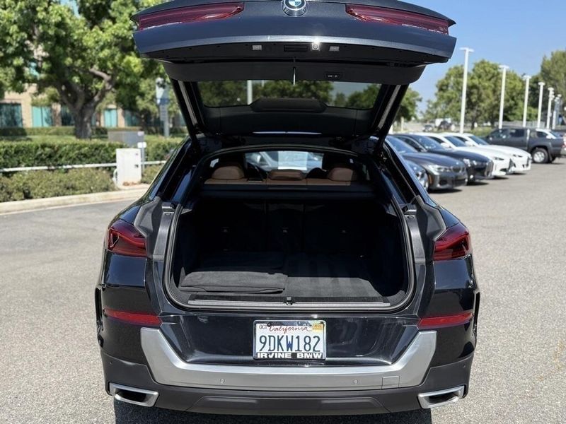 Used 2023 BMW X6 xDrive40iImage 15