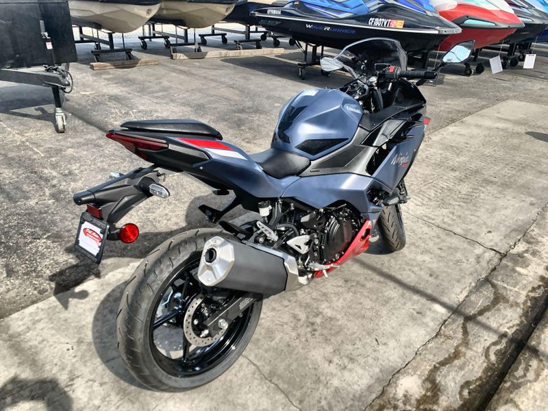 New 2026 Kawasaki NINJA 500 SE ABS Image 18