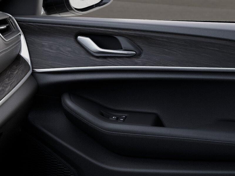 New 2025 Jeep Grand Cherokee Limited 4x4Image 64