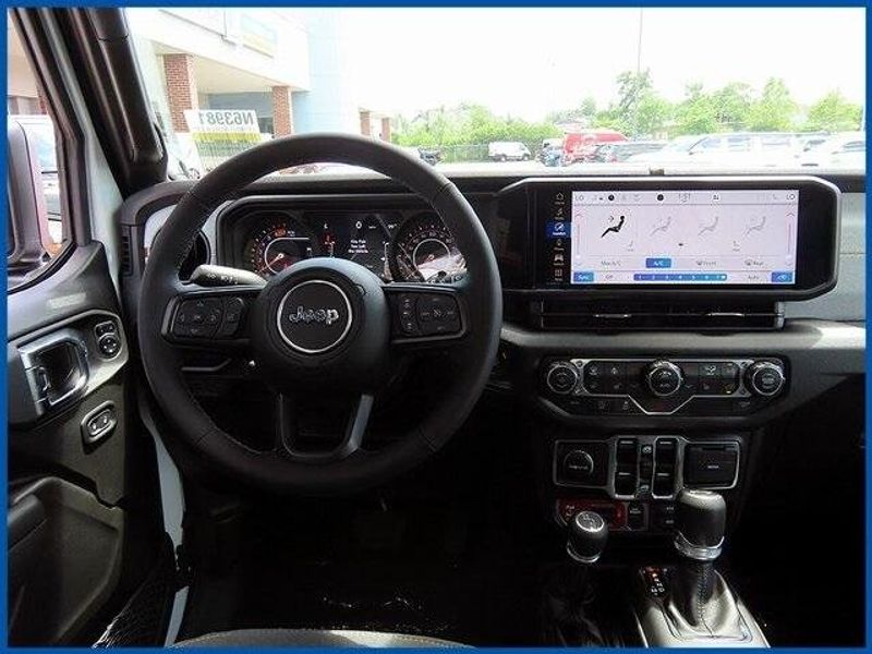 New 2025 Jeep Wrangler WillysImage 12