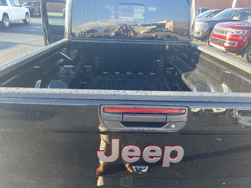 2023 Jeep Gladiator Rubicon 4x4Image 23