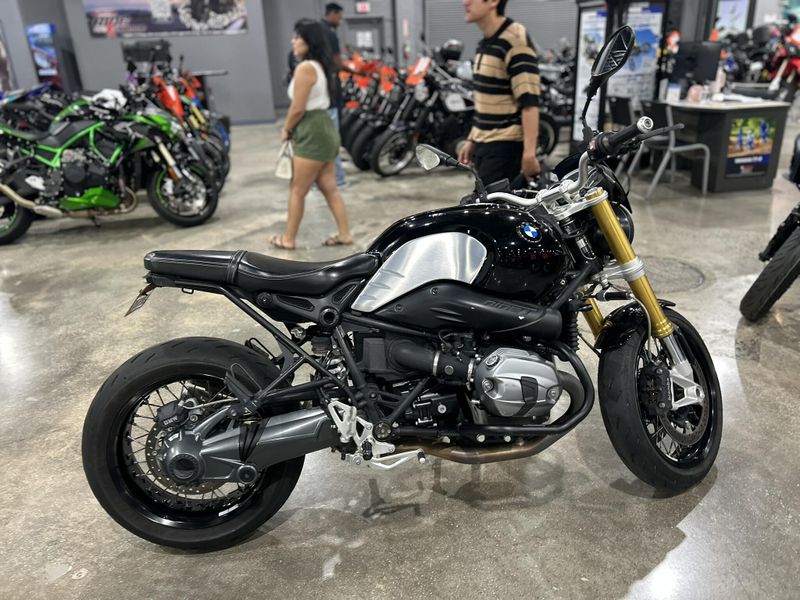 Used 2016 BMW R nineT Image 4