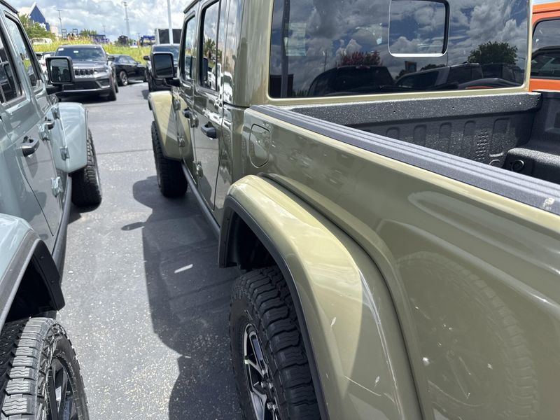 New 2025 Jeep Gladiator Rubicon X 4x4Image 10