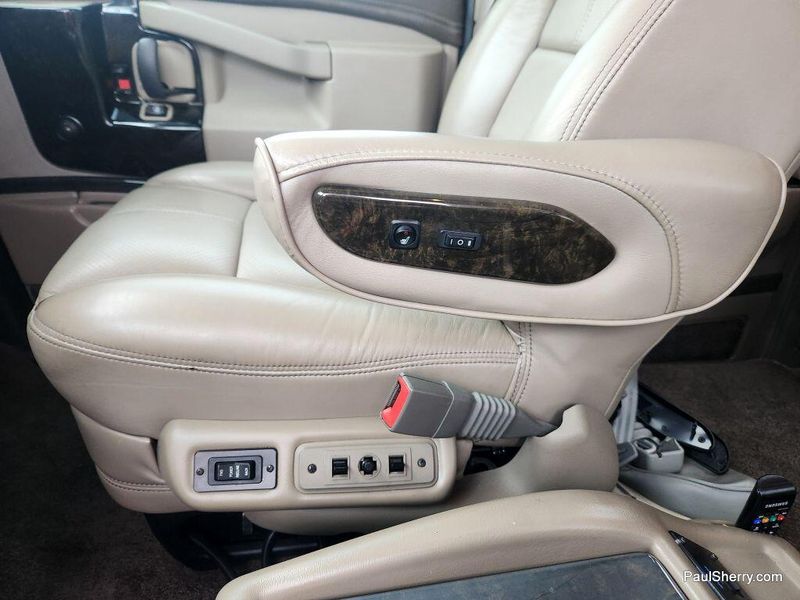 2018 GMC Savana 2500 Image 22