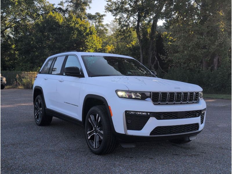 New 2027 Jeep Grand Cherokee LimitedImage 7