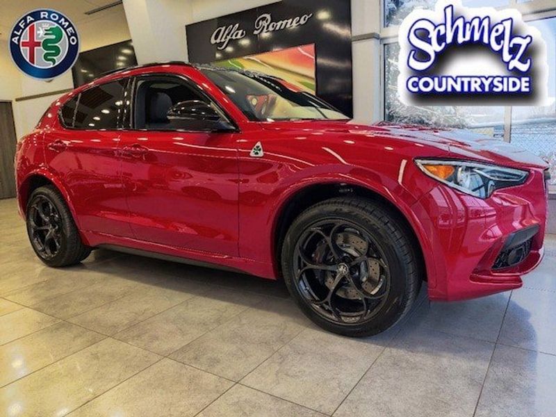 2023 Alfa Romeo Stelvio Quadrifoglio AwdImage 1
