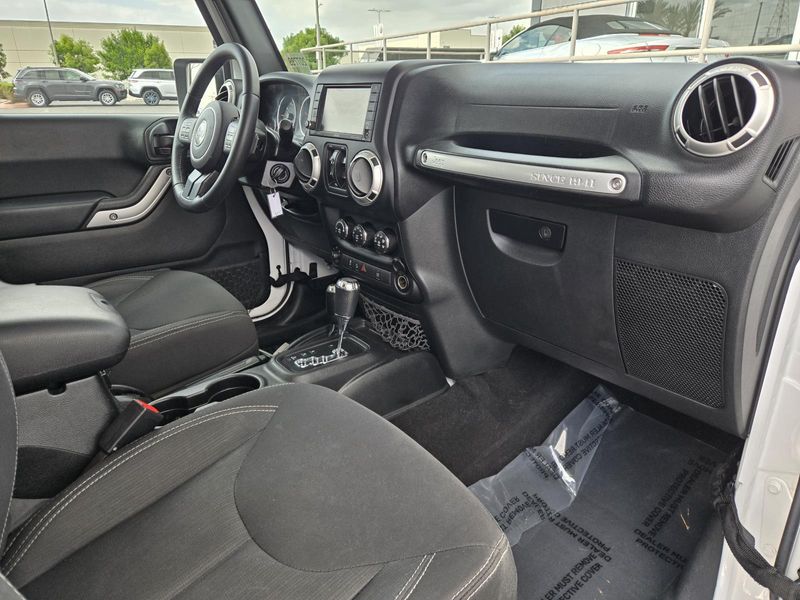 Used 2018 Jeep Wrangler JK Unlimited Sahara 4x4