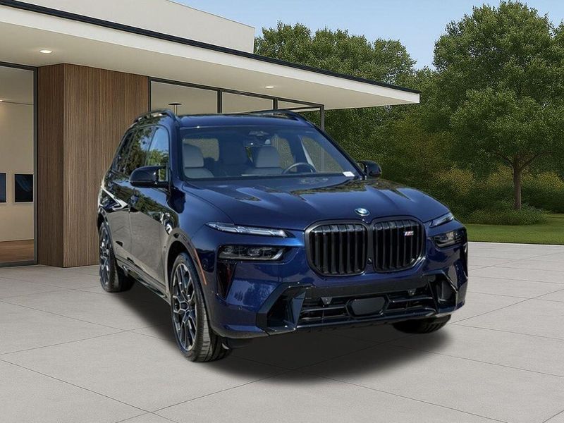 Used 2026 BMW X7 M60iImage 5
