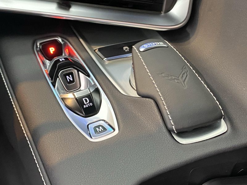 New 2025 Chevrolet Corvette 1LZImage 7