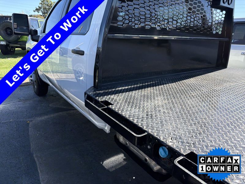 Used 2022 Chevrolet Silverado 3500HD Chassis Work TruckImage 13