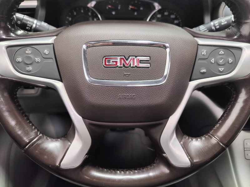 Used 2019 GMC Acadia SLT-2 AWD w/Dual Sunroof & NavImage 35
