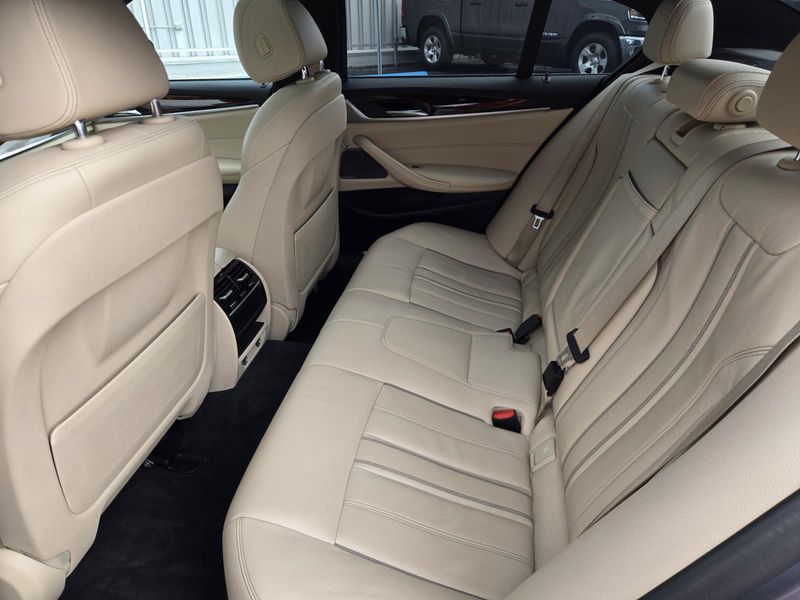 Used 2019 BMW 530i Sedan