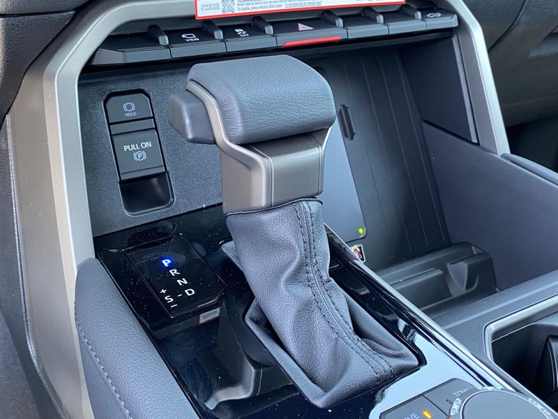 2025 Toyota Tundra LimitedImage 18