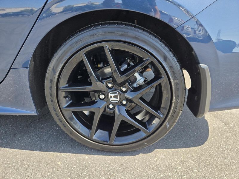 Used 2025 Honda Civic Sedan Sport CVT