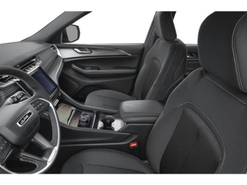 New 2027 Jeep Grand Cherokee Limited Reserve