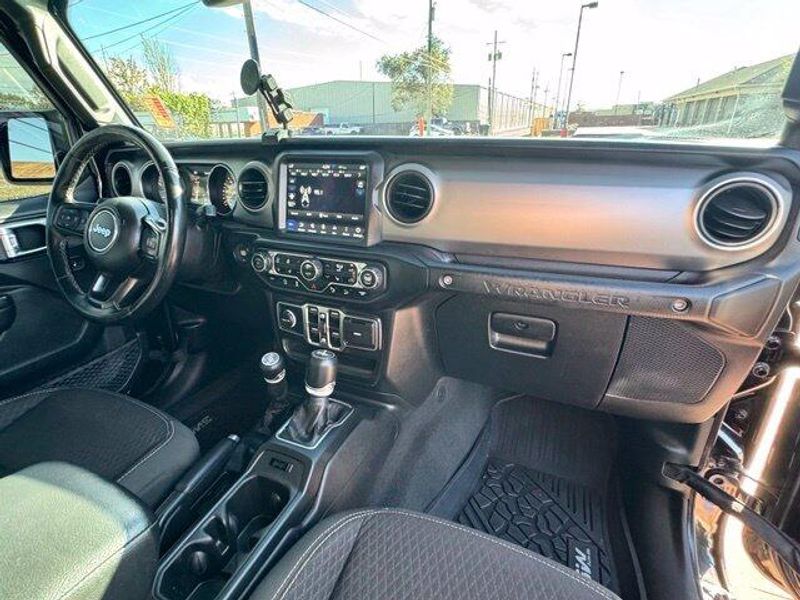 Used 2021 Jeep Wrangler Unlimited SportImage 13