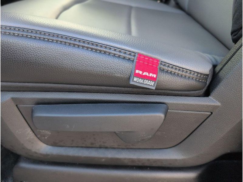 New 2026 RAM 3500 Tradesman Crew Cab Chassis 4x4 60