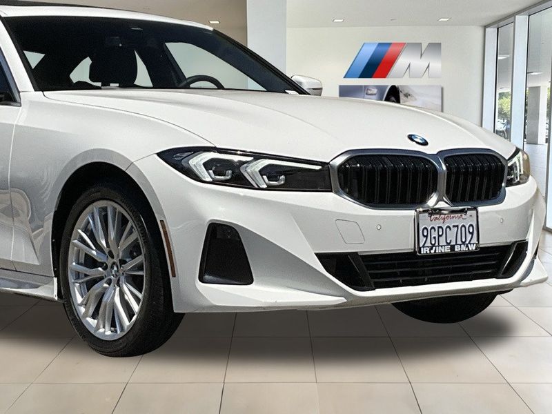 2024 BMW 3 Series 330iImage 8