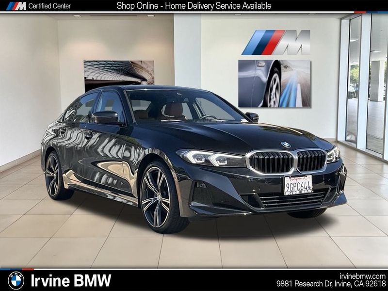 2023 BMW 3 Series 330iImage 1