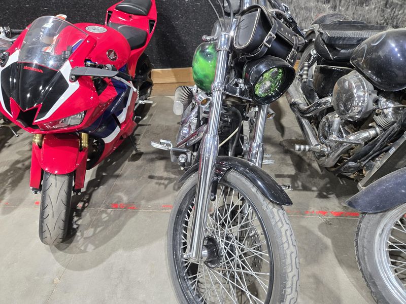 USED 2002 HARLEY SOFTAIL DUECE Image 6