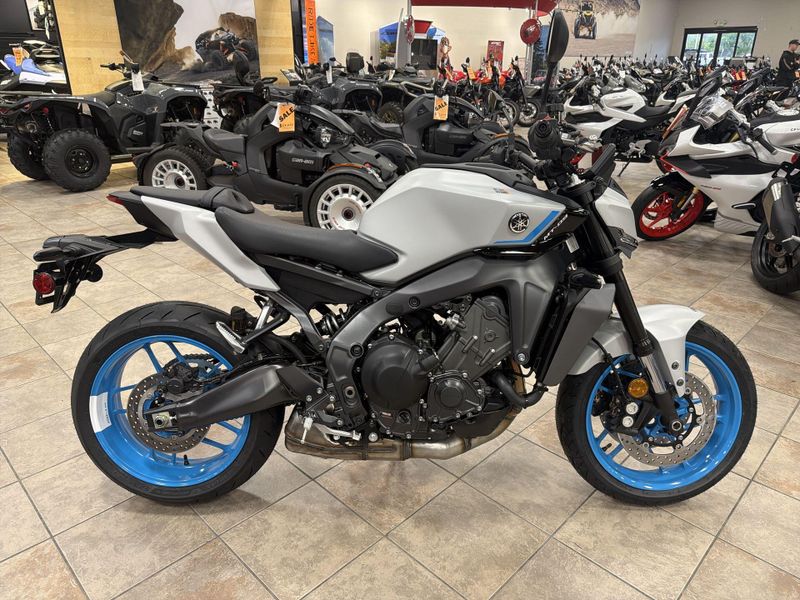 New 2026 Yamaha MT-09 Image 10