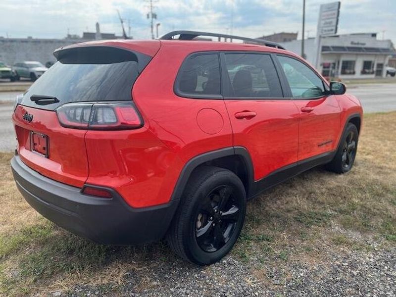 Used 2021 Jeep Cherokee Image 6