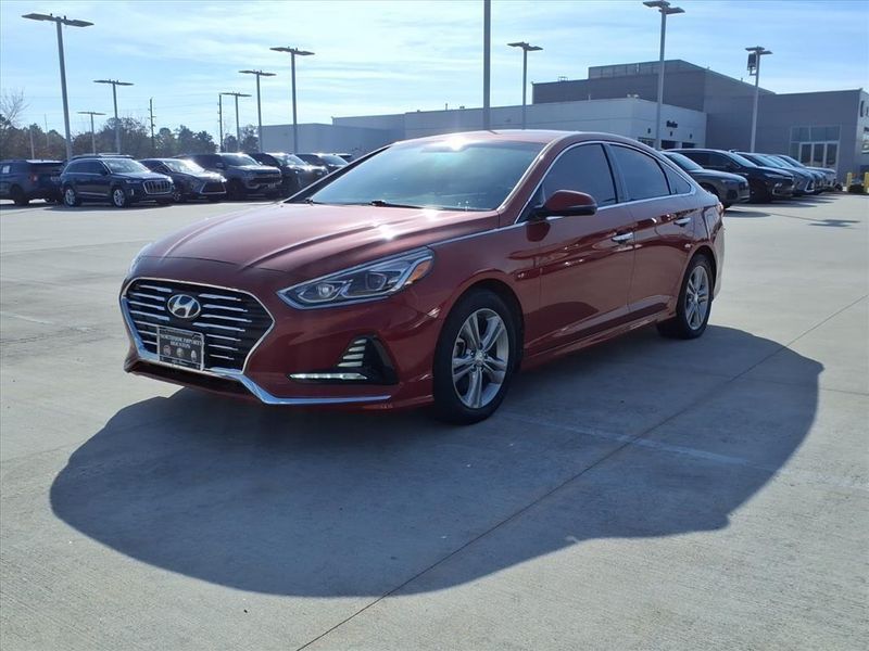 Used 2018 Hyundai Sonata LimitedImage 4