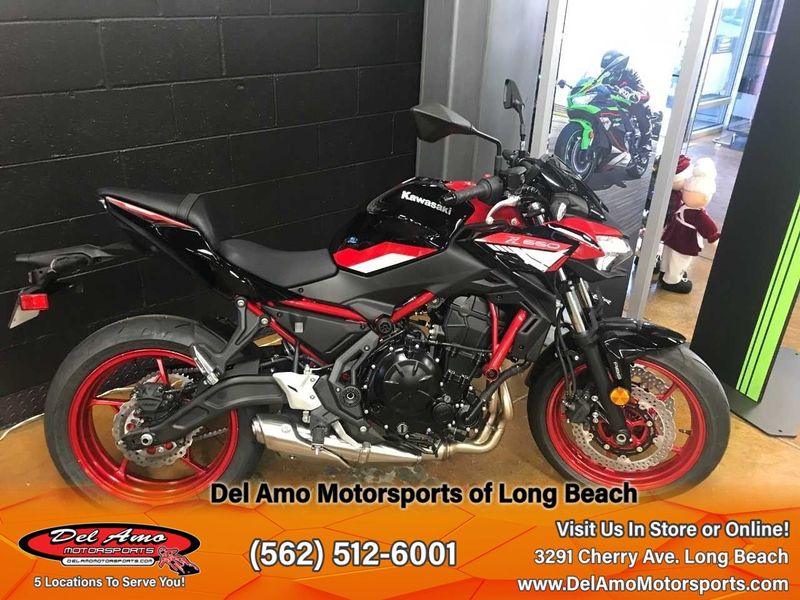 2024 Kawasaki ER650NRFAL-RD1  in a CANDY PERSIMMON RED/EBONY exterior color. Del Amo Motorsports of Long Beach (562) 362-3160 delamomotorsports.com 