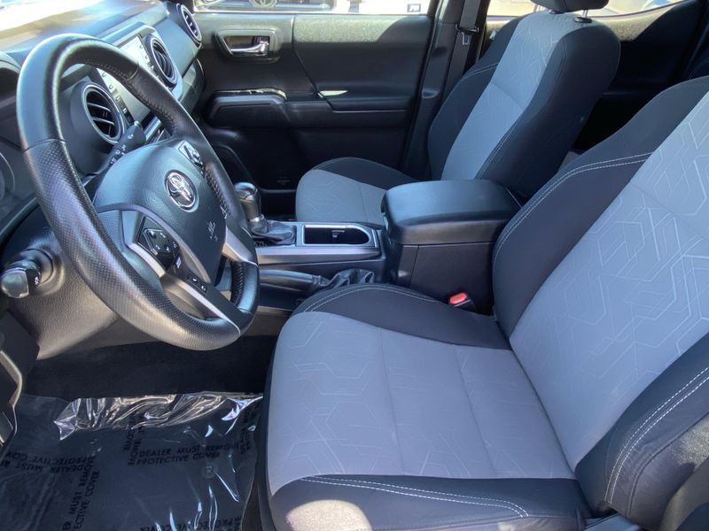 Used 2023 Toyota Tacoma TRD Off-RoadImage 15
