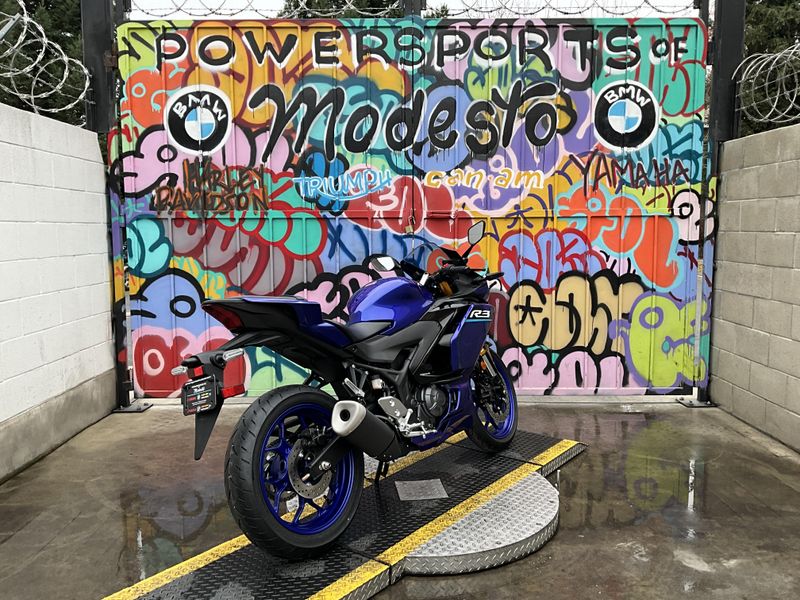 New 2026 Yamaha YZF-R3 ABS Image 4