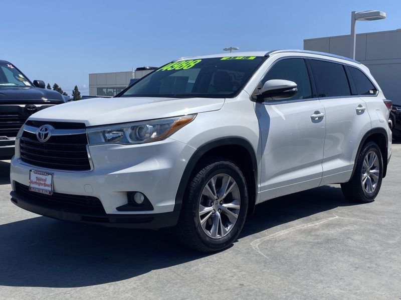 Used 2015 Toyota Highlander XLEImage 6