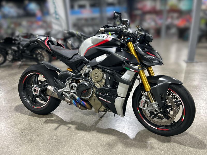 Used 2022 Ducati STREETFIGHTER V4 SP Image 10
