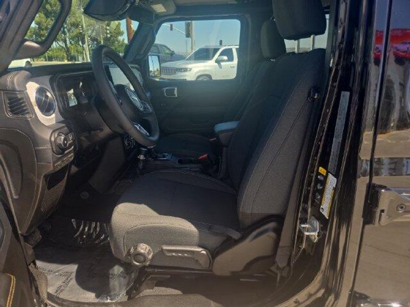Used 2026 Jeep Wrangler SaharaImage 9