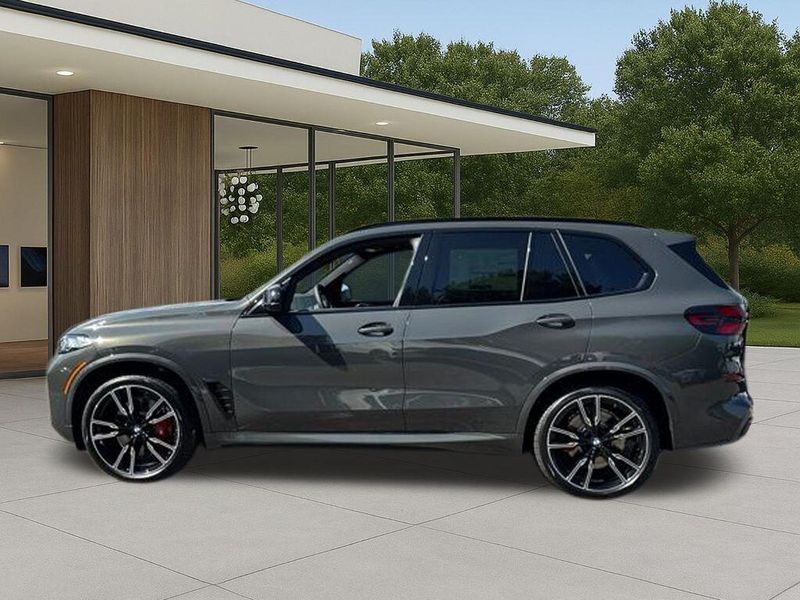 New 2026 BMW X5 M60iImage 13