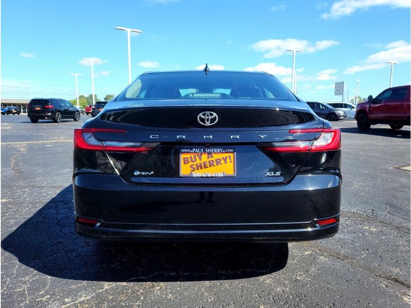 Used 2025 Toyota Camry XLE