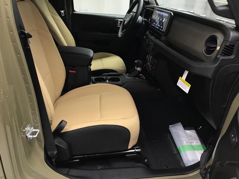 New 2026 Jeep Gladiator Willys 