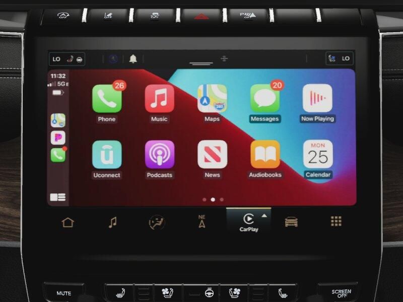 Used 2023 Jeep Grand Cherokee L Limited 4x4 4dr SUVImage 50