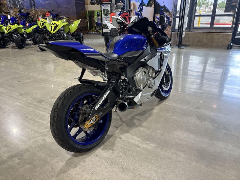 Used 2015 Yamaha YZF-R1 Image 27