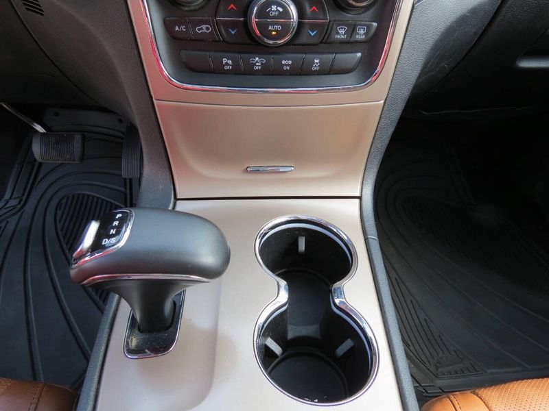 2015 Jeep Grand Cherokee Summit 4x4 4dr SUVImage 23