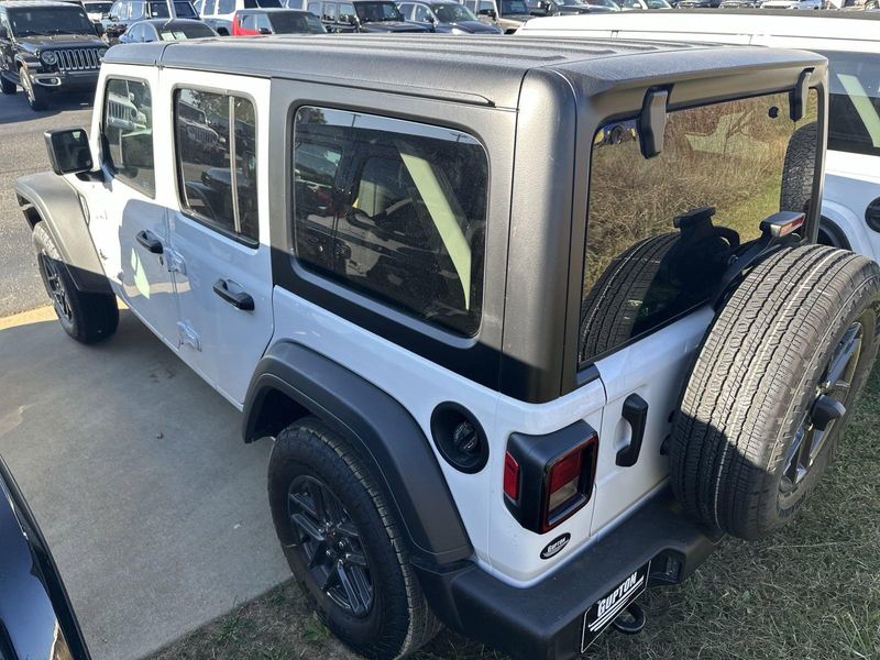 2024 Jeep Wrangler 4-door Sport SImage 11