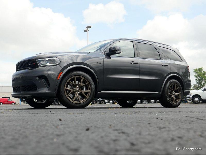 New 2025 Dodge Durango R/T 20th Anniversary Premium AwdImage 17