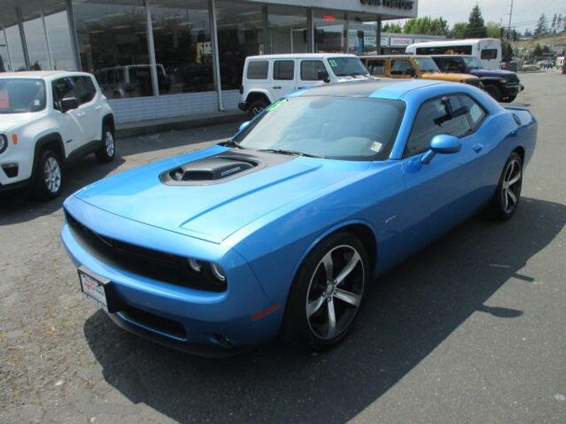 Used 2015 Dodge Challenger R/T Plus ShakerImage 2