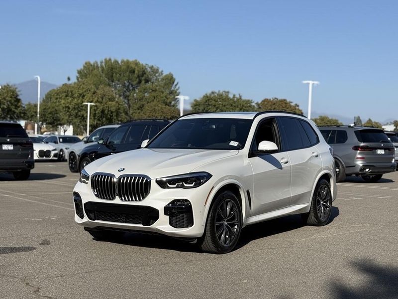 2022 BMW X5 xDrive40iImage 2