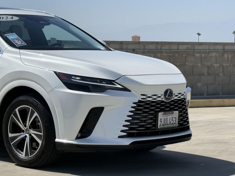 Used 2024 Lexus RX 350 PremiumImage 3