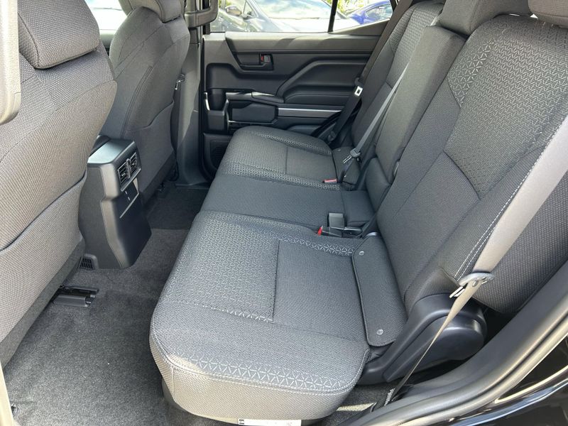 New 2025 Toyota 4Runner SR5Image 14
